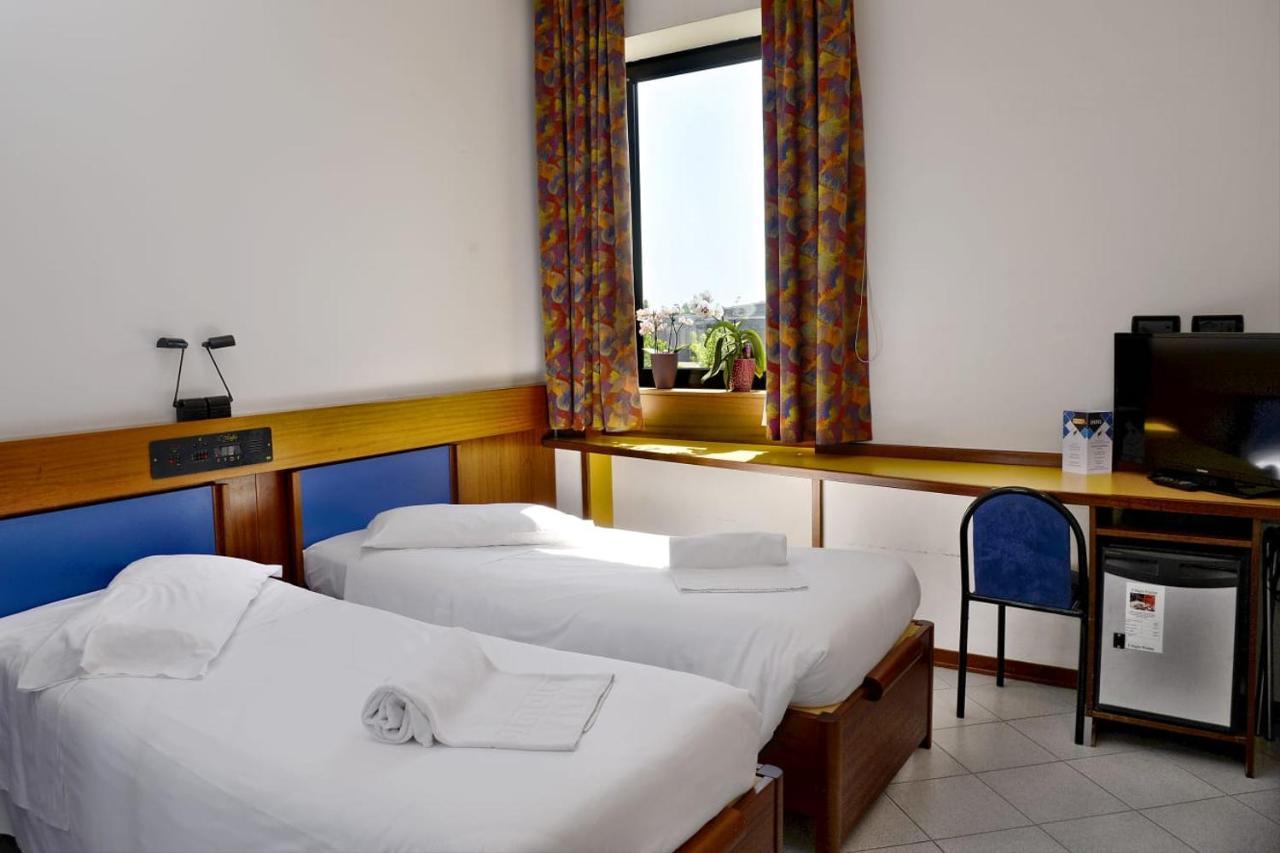 Hotel Il Maglio Imola Exterior foto