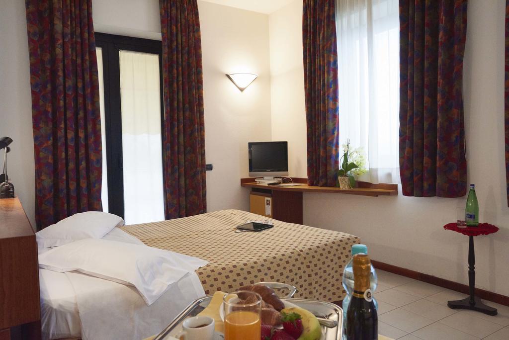 Hotel Il Maglio Imola Exterior foto